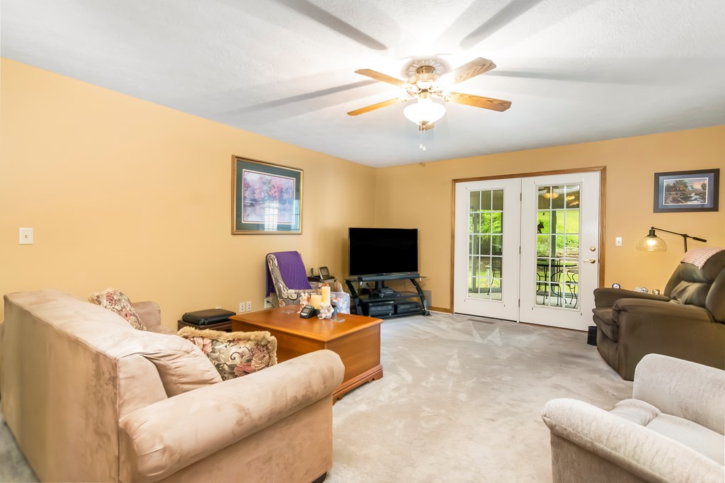 2751 Knight Road Ellijay, GA 30540 - Photo 9 of 58 Gallery Image 9