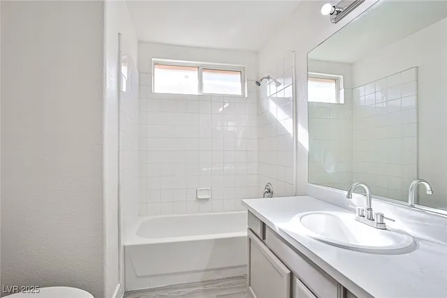 $2,100 | 7425 Treasure Chest Street, Las Vegas, NV 89139