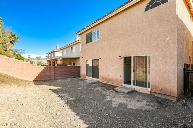 $2,100 | 7425 Treasure Chest Street, Las Vegas, NV 89139