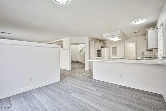 $2,100 | 7425 Treasure Chest Street, Las Vegas, NV 89139