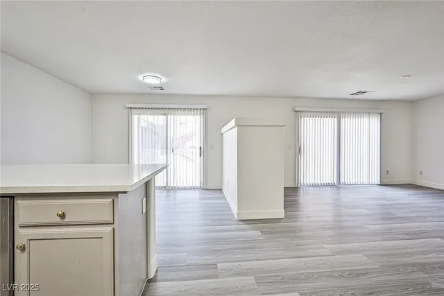 $2,100 | 7425 Treasure Chest Street, Las Vegas, NV 89139