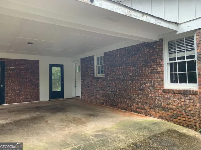 $1,800 | 1000 College Station Road, Athens, GA 30605