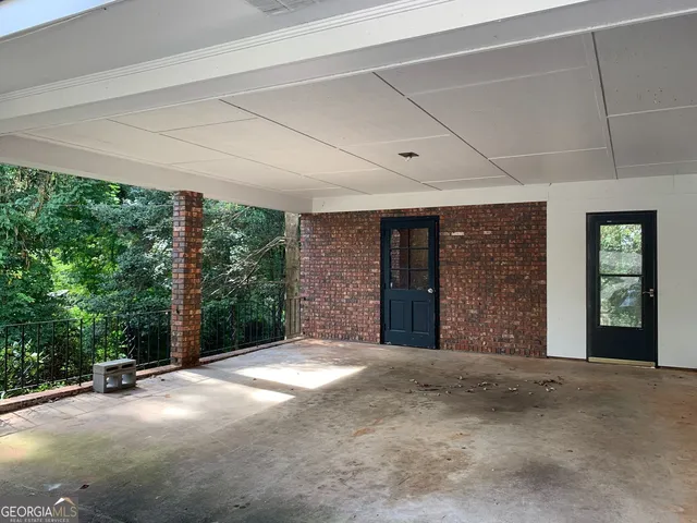 $1,800 | 1000 College Station Road, Athens, GA 30605