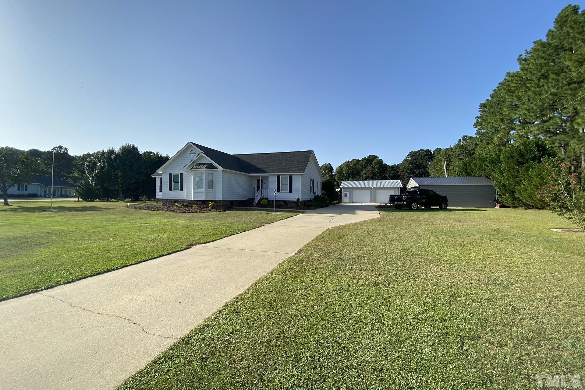 337 Sullivan Road Selma, NC 27576 - Photo 11 of 30 Gallery Image 11