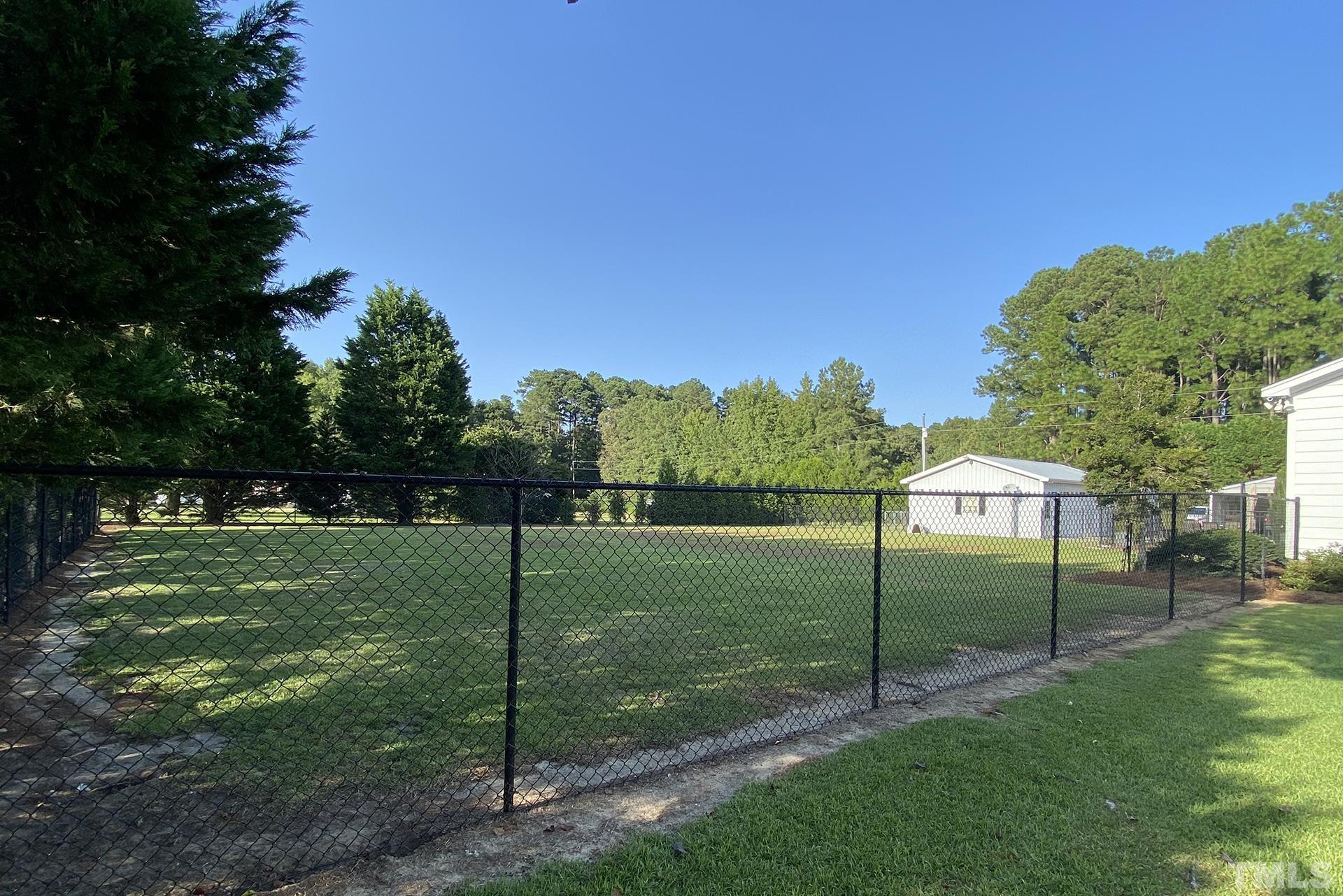 337 Sullivan Road Selma, NC 27576 - Photo 10 of 30 Gallery Image 10