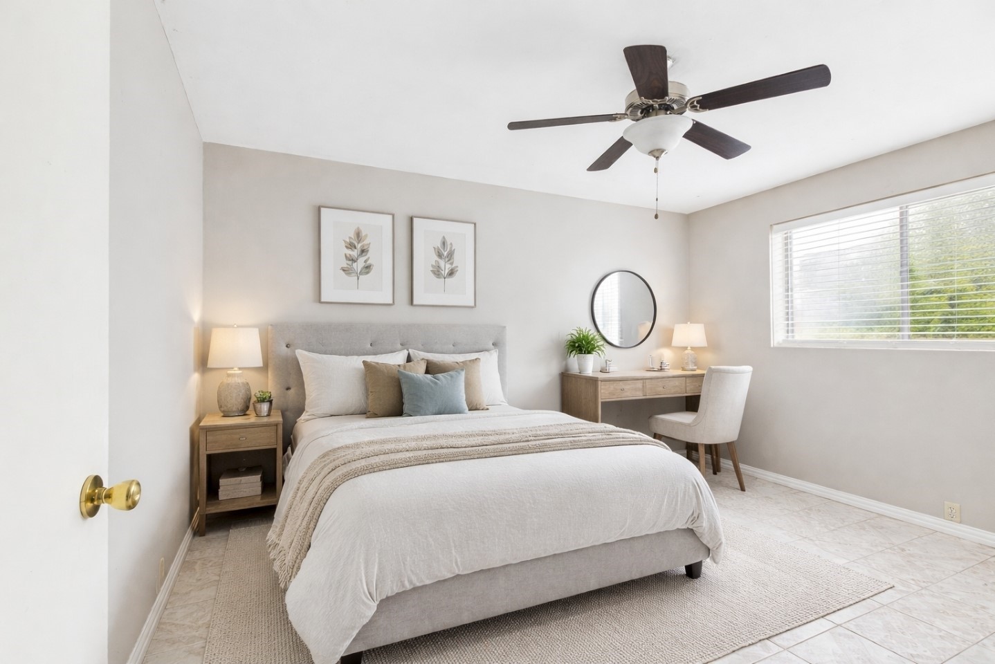 6500 Rampart Street, Unit 28 Houston, TX 77081 - Photo 5 of 19 Well sized second bedroom. Virtually Staged