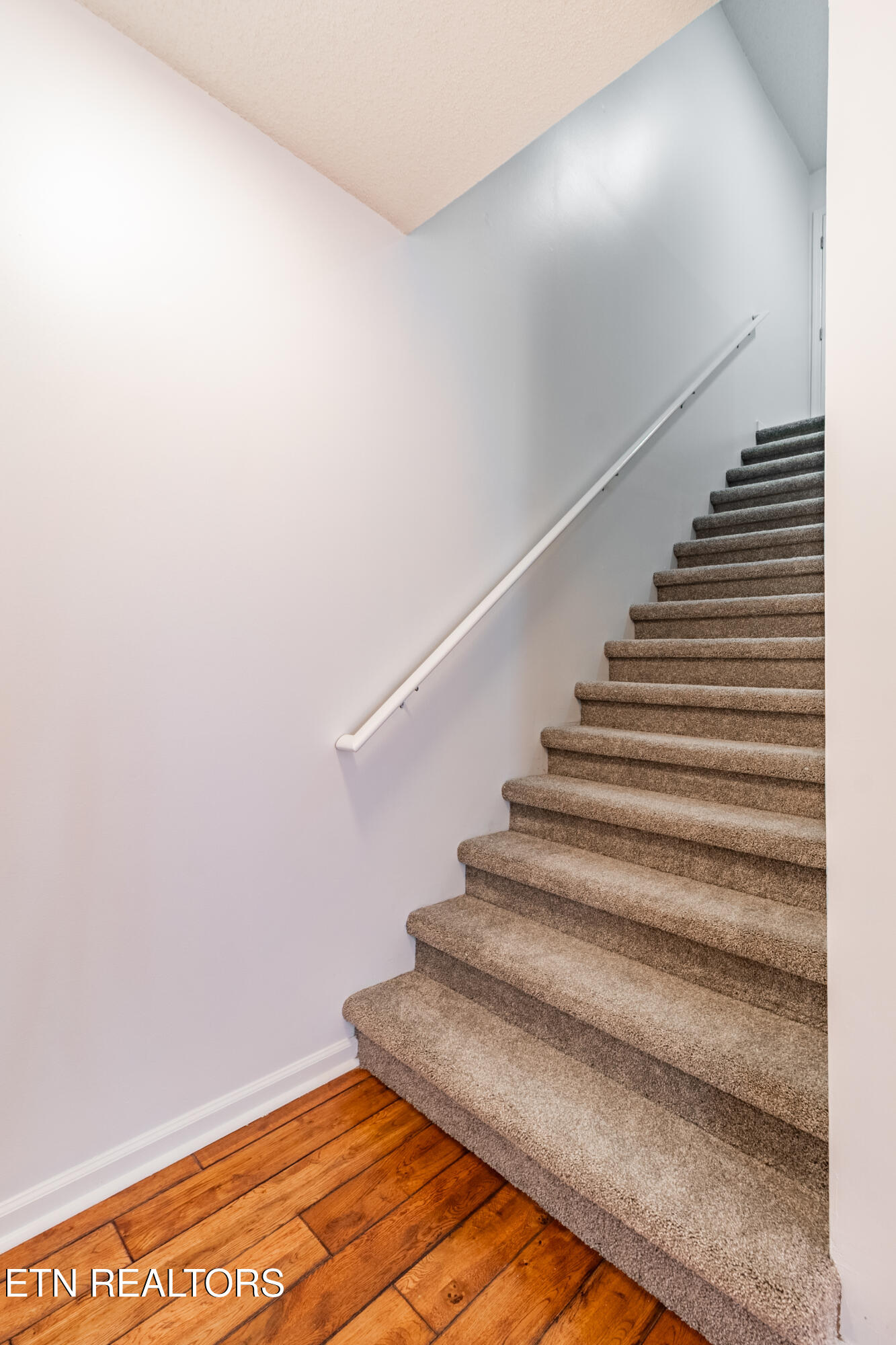 437 South Gallaher View Road Knoxville, TN 37919 - Photo 14 of 20 _D5A9374-HDR