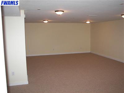 12330 Kress Road Roanoke, IN 46783 - Photo 5 of 15 Gallery Image 5