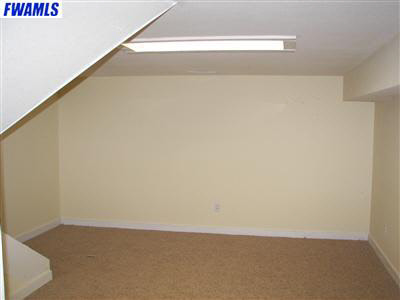 12330 Kress Road Roanoke, IN 46783 - Photo 8 of 15 Gallery Image 8