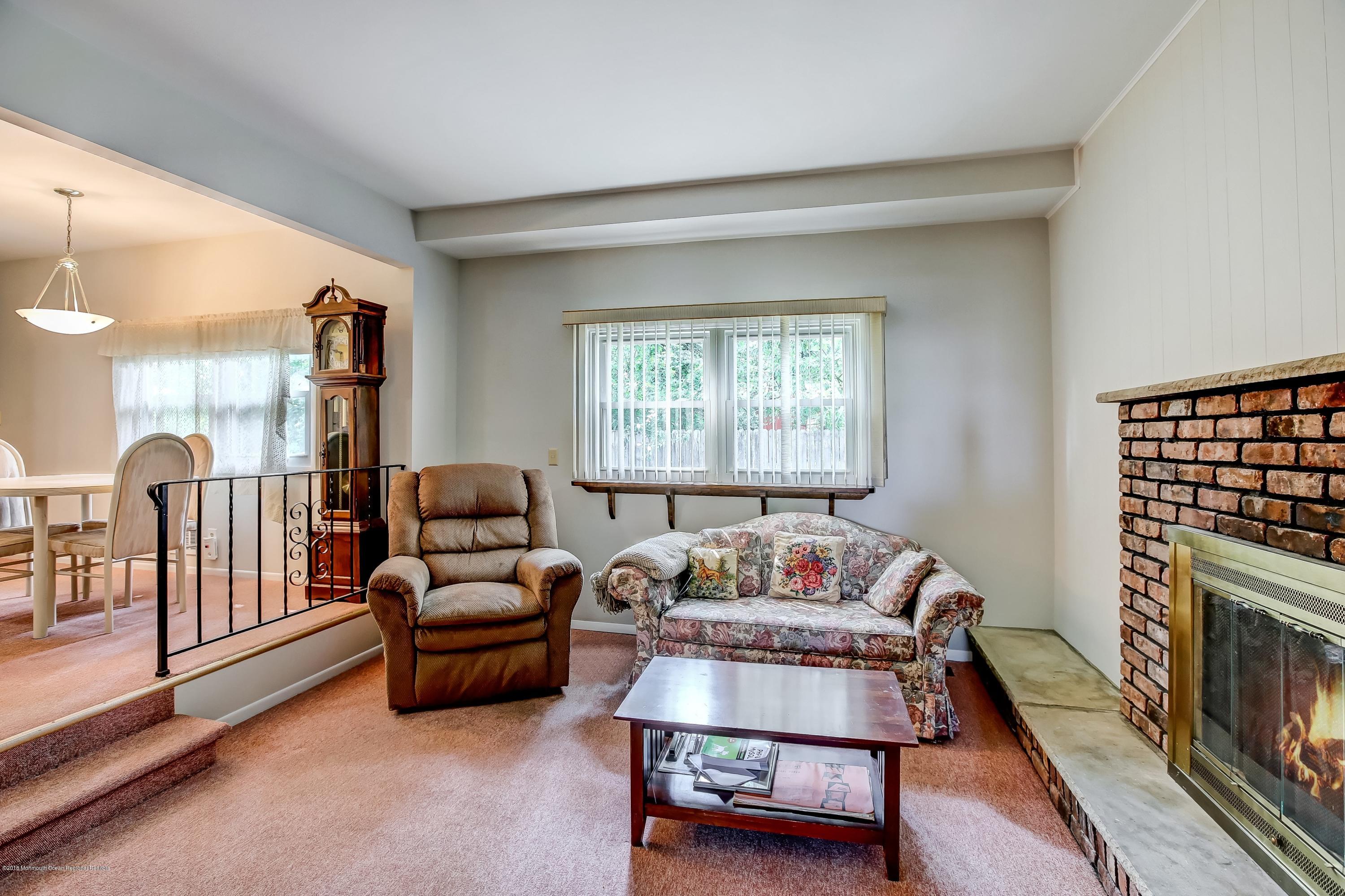 210 Valley Road Neptune Township, NJ 07753 - Photo 20 of 25 020_50771124