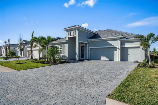 $5,800 | 5522 Lightning Whelk Lane, Lakewood Ranch, FL 34211