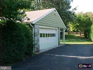 111 North Roland Street Pottstown, PA 19464 - Photo 2 of 4 Gallery Image 2