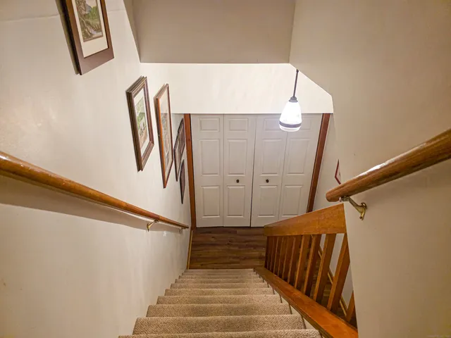 $349,900 | 908 Mill Pond Drive, Unit 908, South Windsor, CT 06074