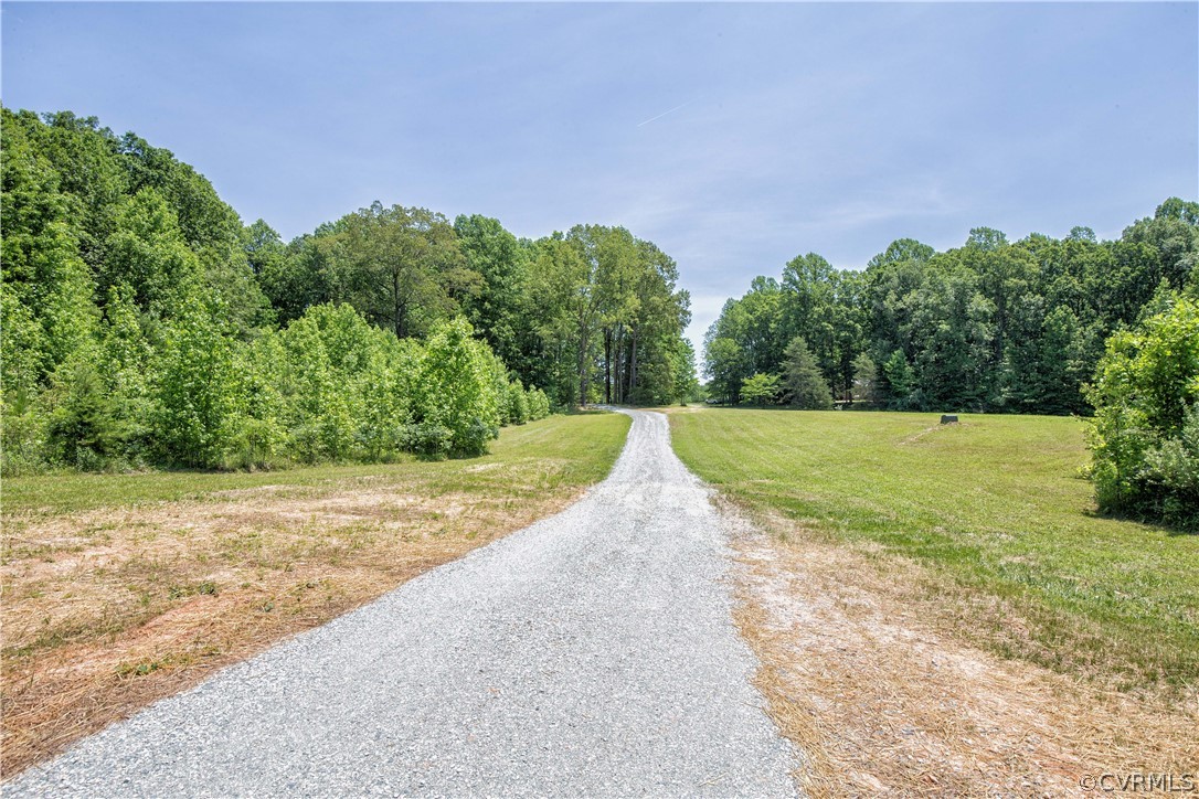 1005 Clayton Road Powhatan, VA 23139 - Photo 33 of 41 Gallery Image 33