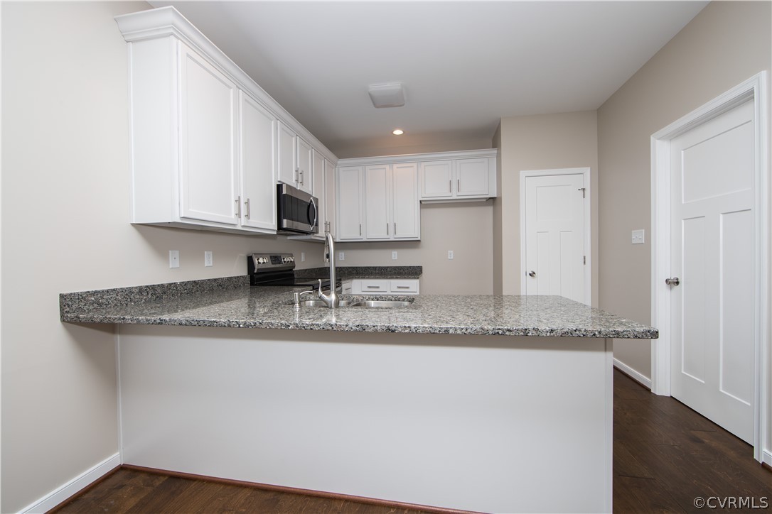 1005 Clayton Road Powhatan, VA 23139 - Photo 7 of 41 Gallery Image 7