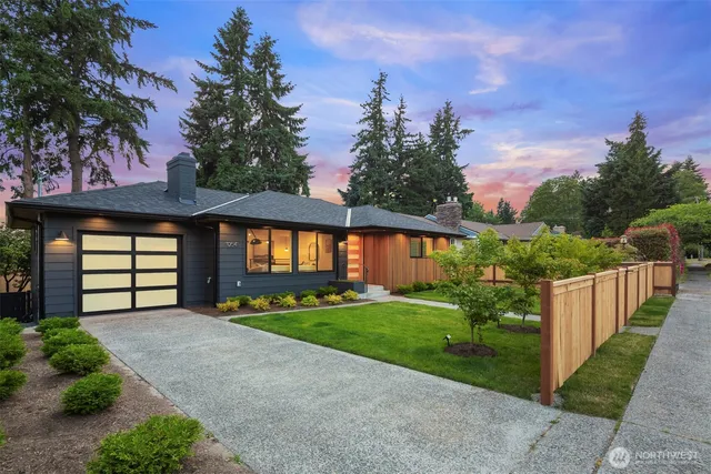 $1,095,000 | 10541 Ashworth Avenue North, Seattle, WA 98133