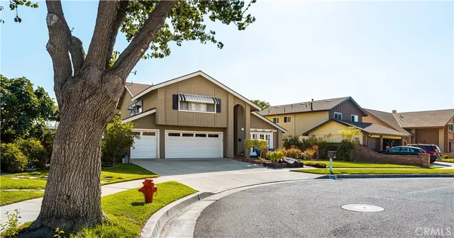 $1,525,000 | 2042 West Beverly Drive, Orange, CA 92868