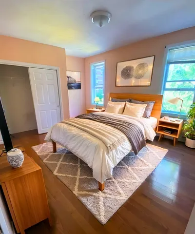 $3,095,000 | 820-824 Huntington Avenue, Boston, MA 02115