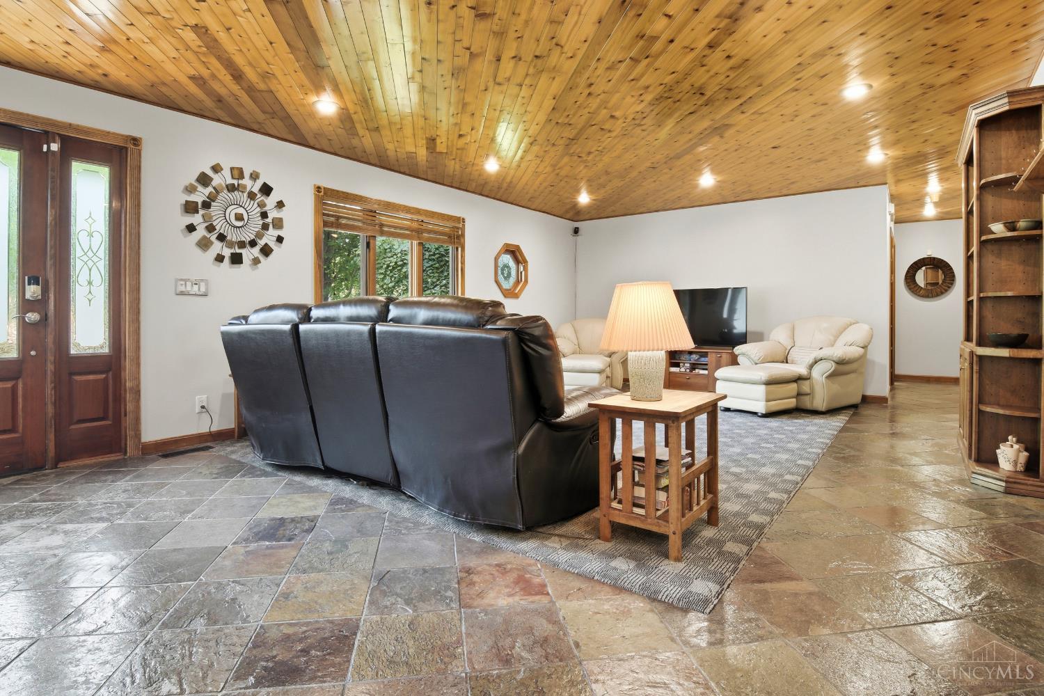 4831 Klatte Road Cincinnati, OH 45244 - Photo 23 of 44