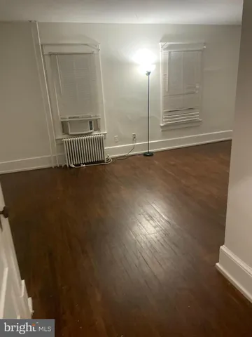 $1,750 | 315 North East Avenue, Vineland, NJ 08360