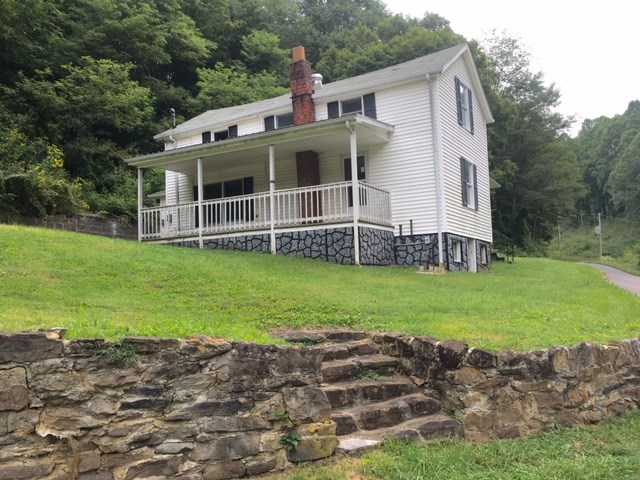 8161 Dry Fork Road North Tazewell, VA 24630 - Photo 1 of 1 Gallery Image 1