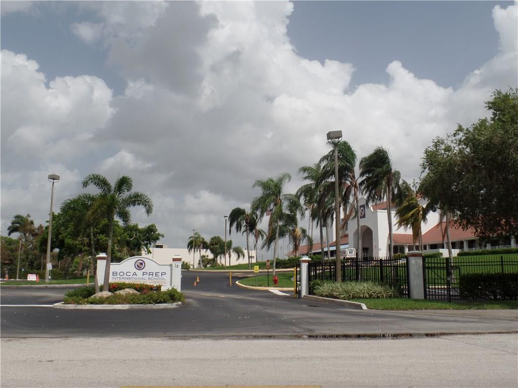 20951 Vía Jasmine, Unit 2 Boca Raton, FL 33428 - Photo 38 of 39 Photo 38