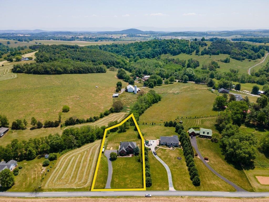 61 Bridgewater Road Bridgewater, VA 22812 - Photo 3 of 75 an aerial view of a house with a garden