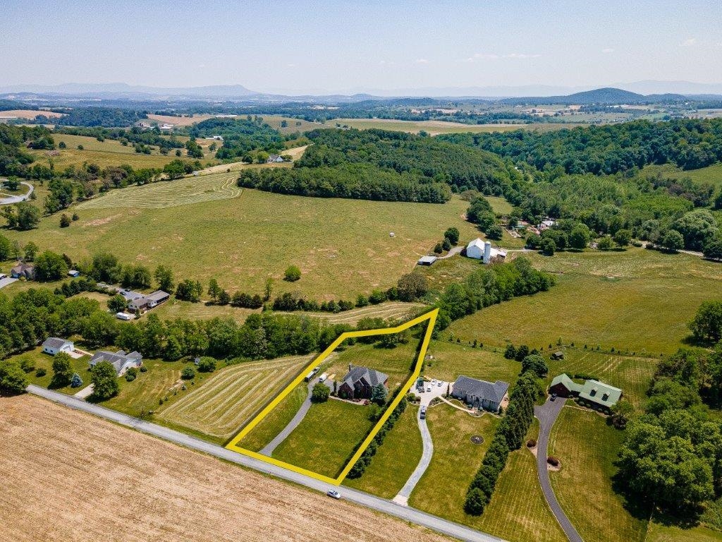 61 Bridgewater Road Bridgewater, VA 22812 - Photo 66 of 75 an aerial view of a residential houses with outdoor space