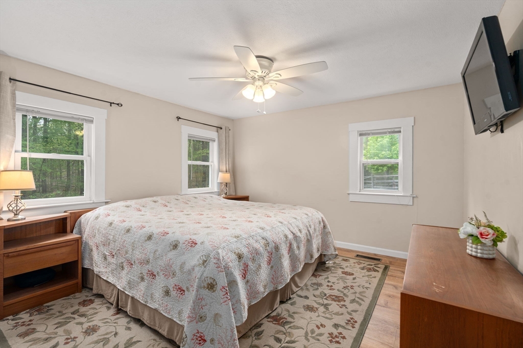 30 Stonebridge Road Wayland, MA 01778 - Photo 15 of 33