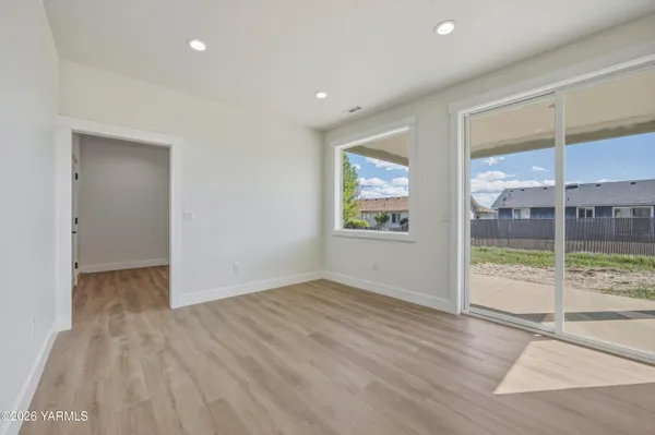 $499,000 | 308 Victoria Street, Sunnyside, WA 98944