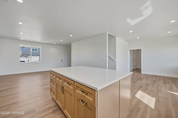 $499,000 | 308 Victoria Street, Sunnyside, WA 98944