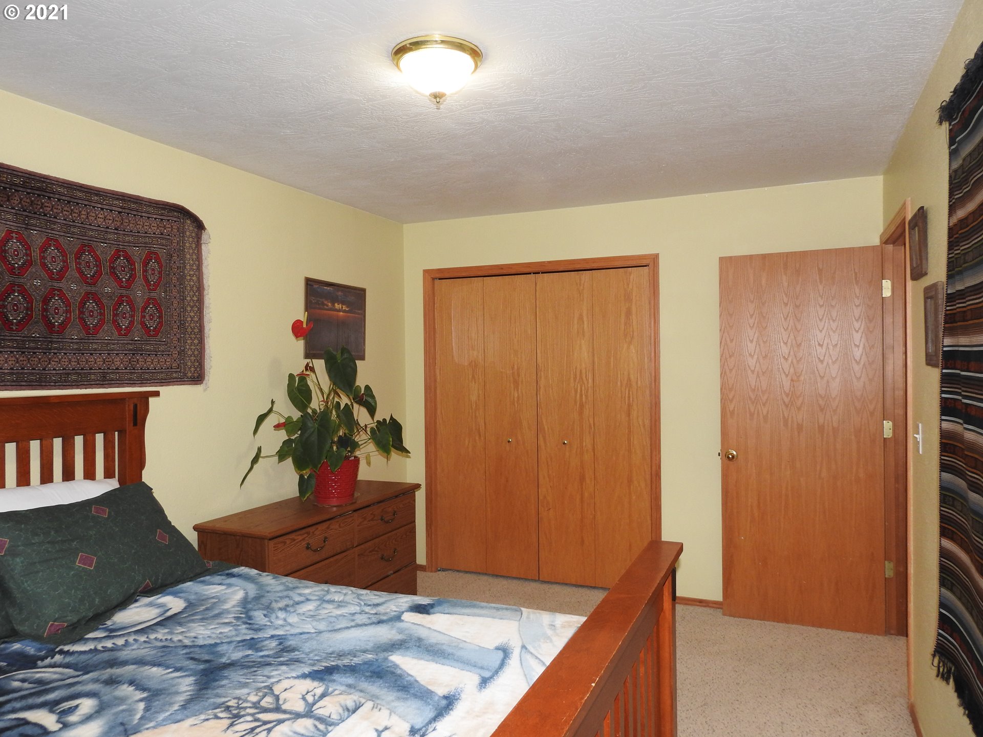 185 65th Place Springfield, OR 97478 - Photo 15 of 30