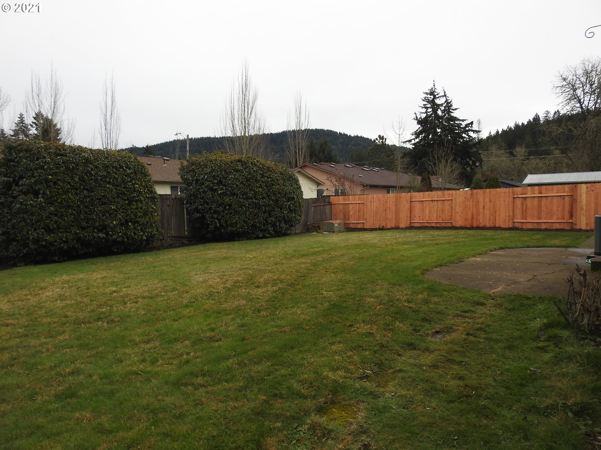 185 65th Place Springfield, OR 97478 - Photo 22 of 30