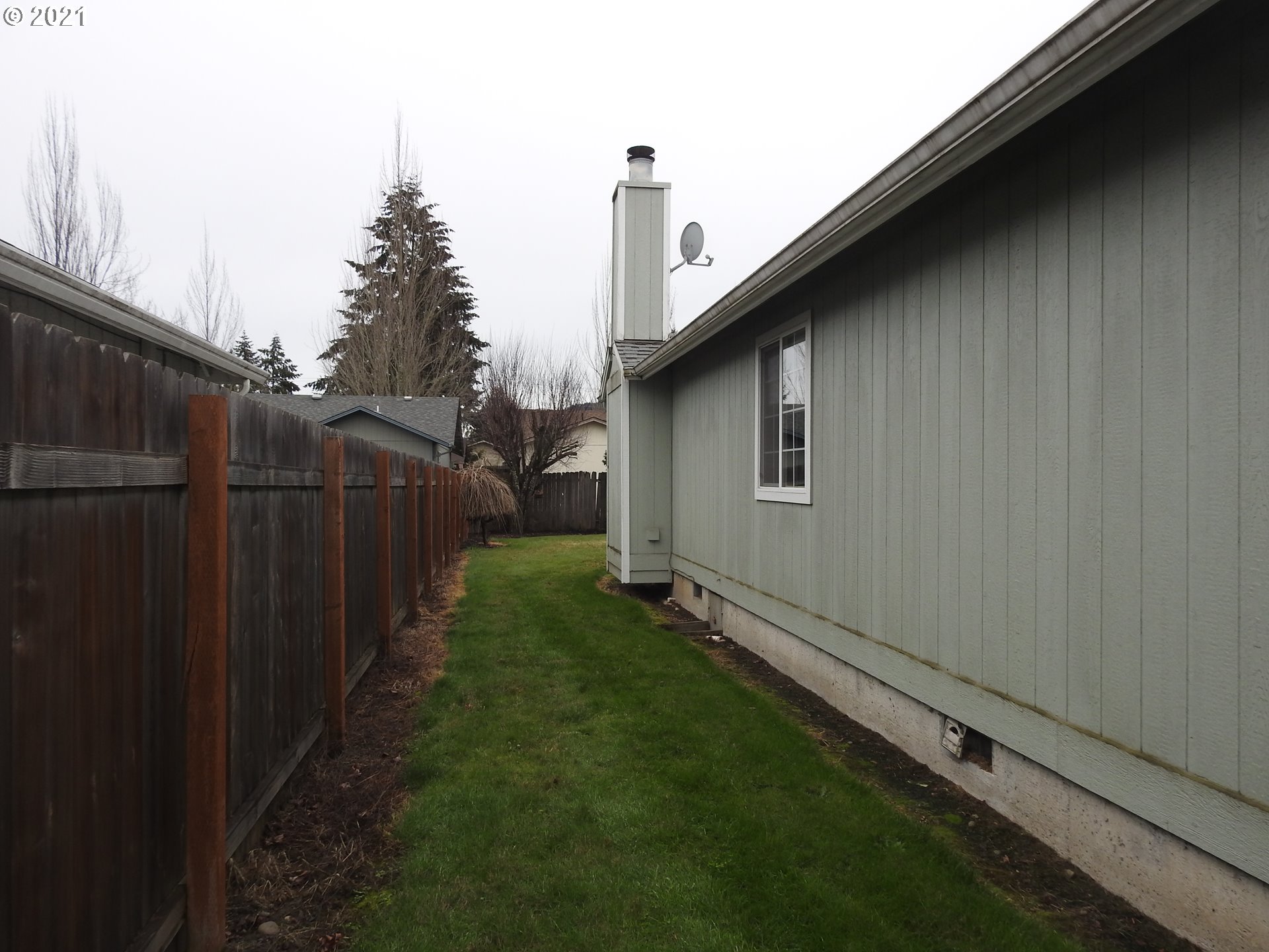 185 65th Place Springfield, OR 97478 - Photo 26 of 30