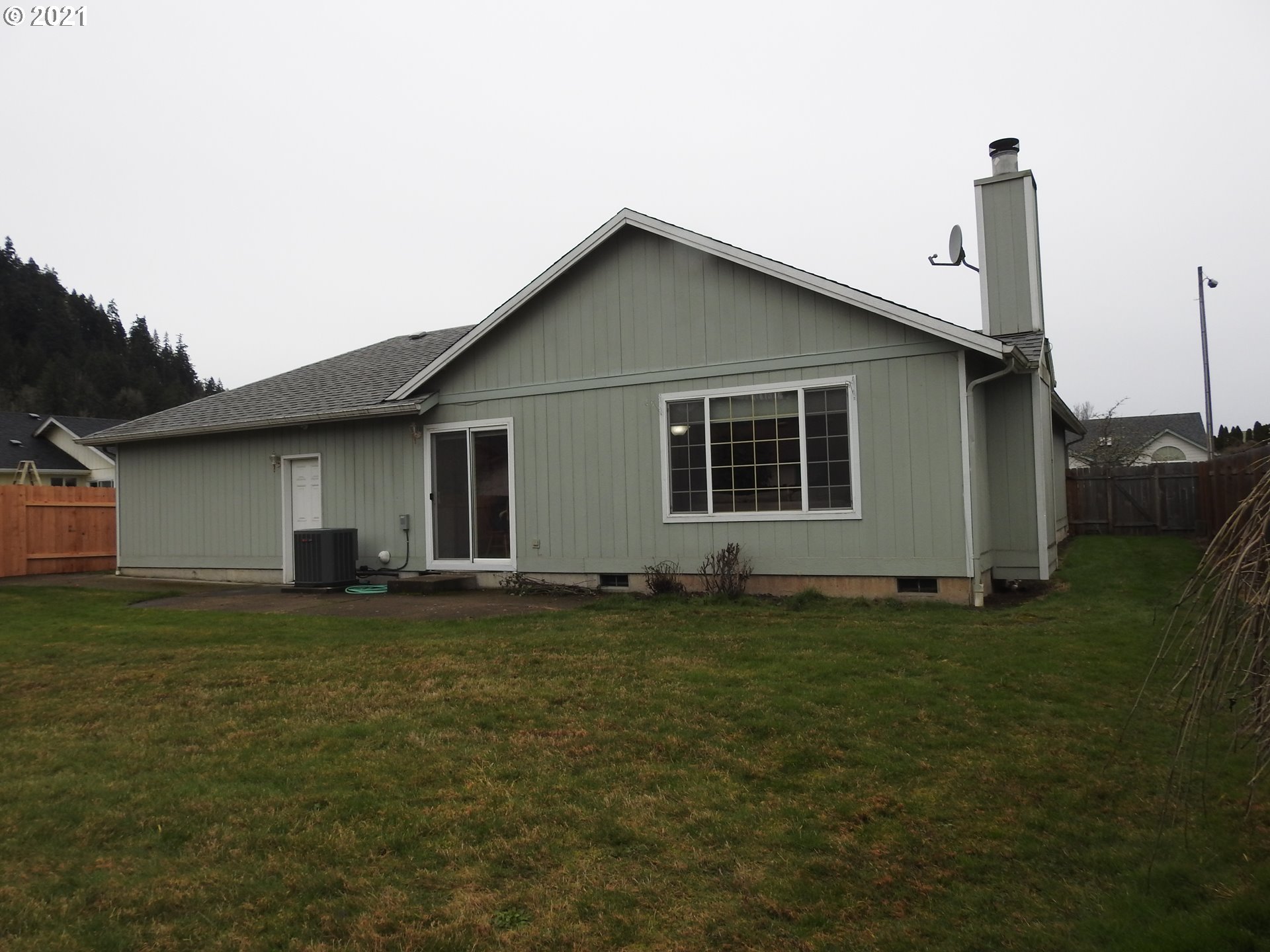 185 65th Place Springfield, OR 97478 - Photo 28 of 30