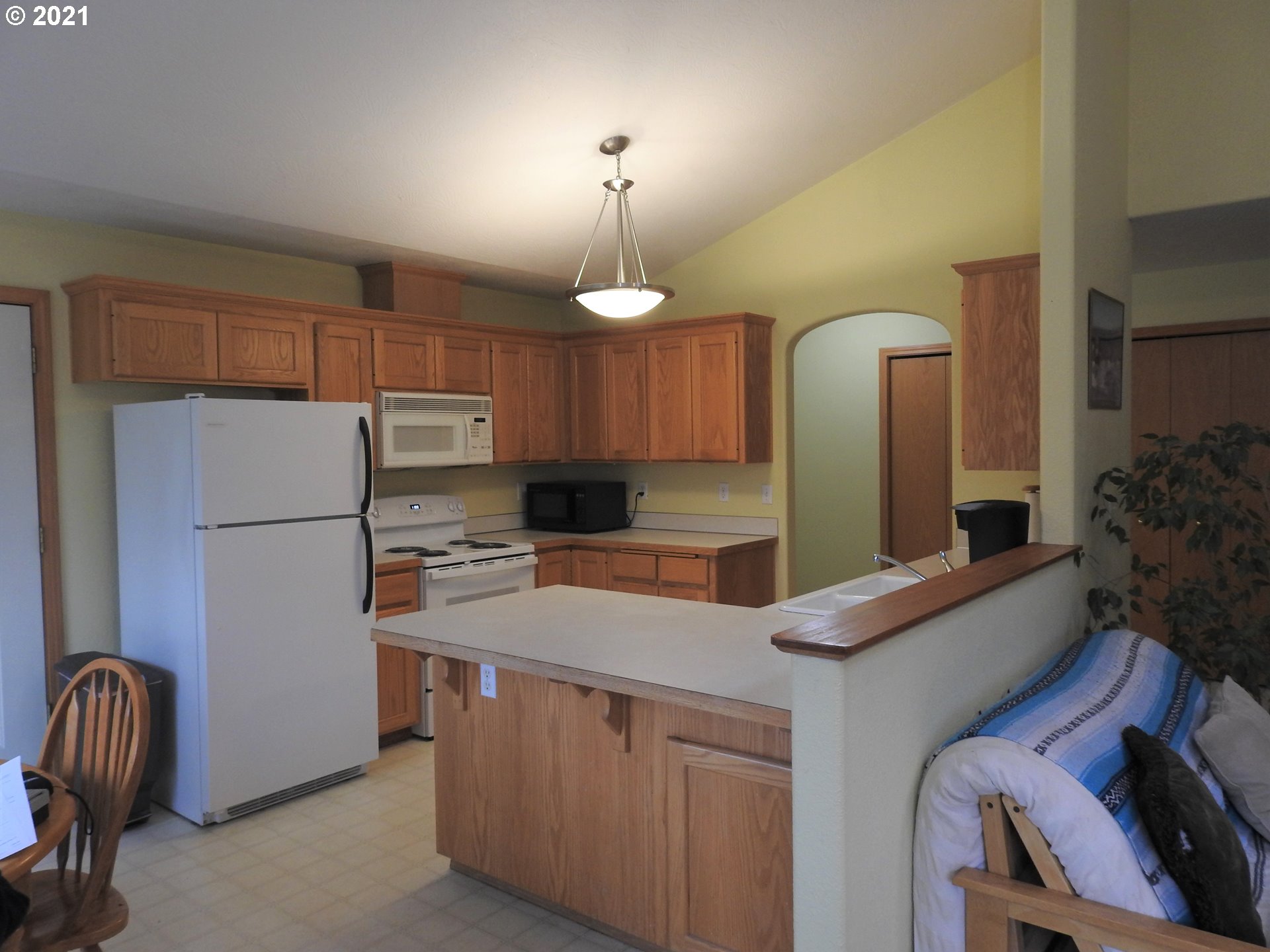185 65th Place Springfield, OR 97478 - Photo 8 of 30