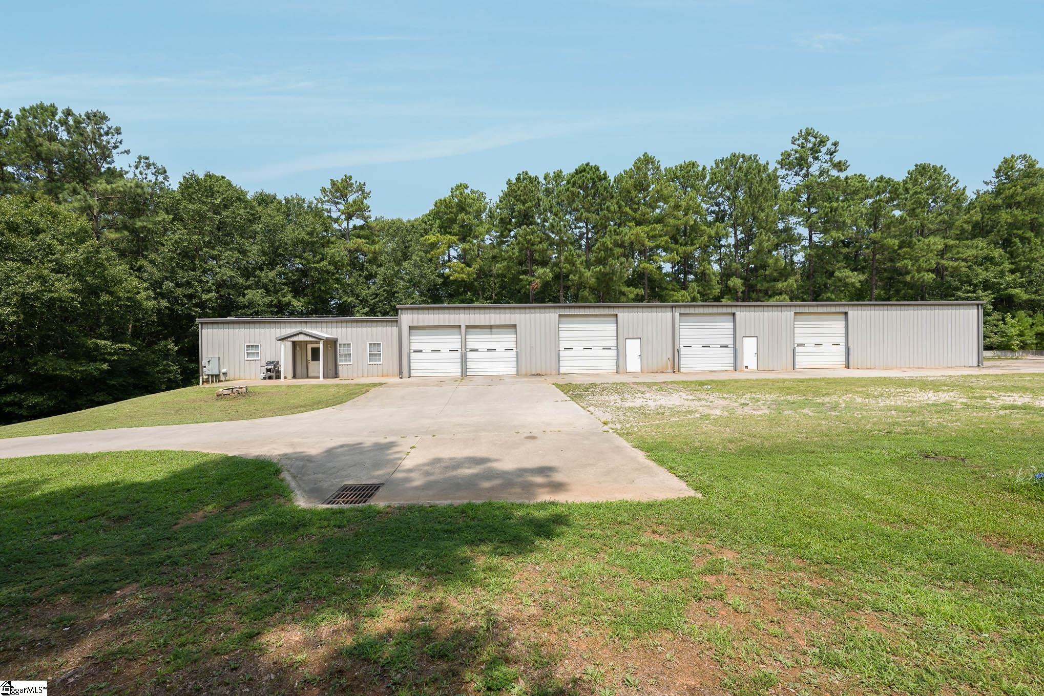 167 Dallas Road Honea Path, SC 29654 - Photo 1 of 30