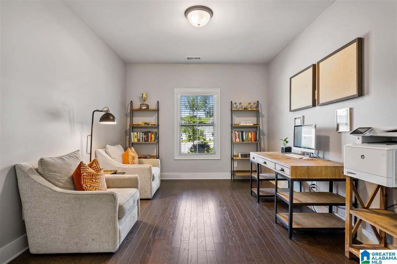 1465 Valley Trace Birmingham, AL 35210 - Photo 12 of 34