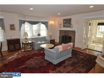 348 Penn Road Wynnewood, PA 19096 - Photo 3 of 12