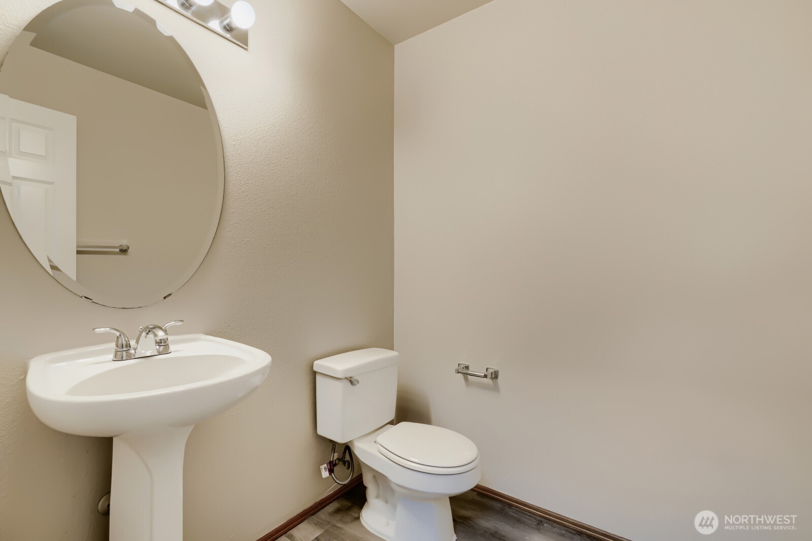 12224 58th Place South Seattle, WA 98178 - Photo 18 of 25