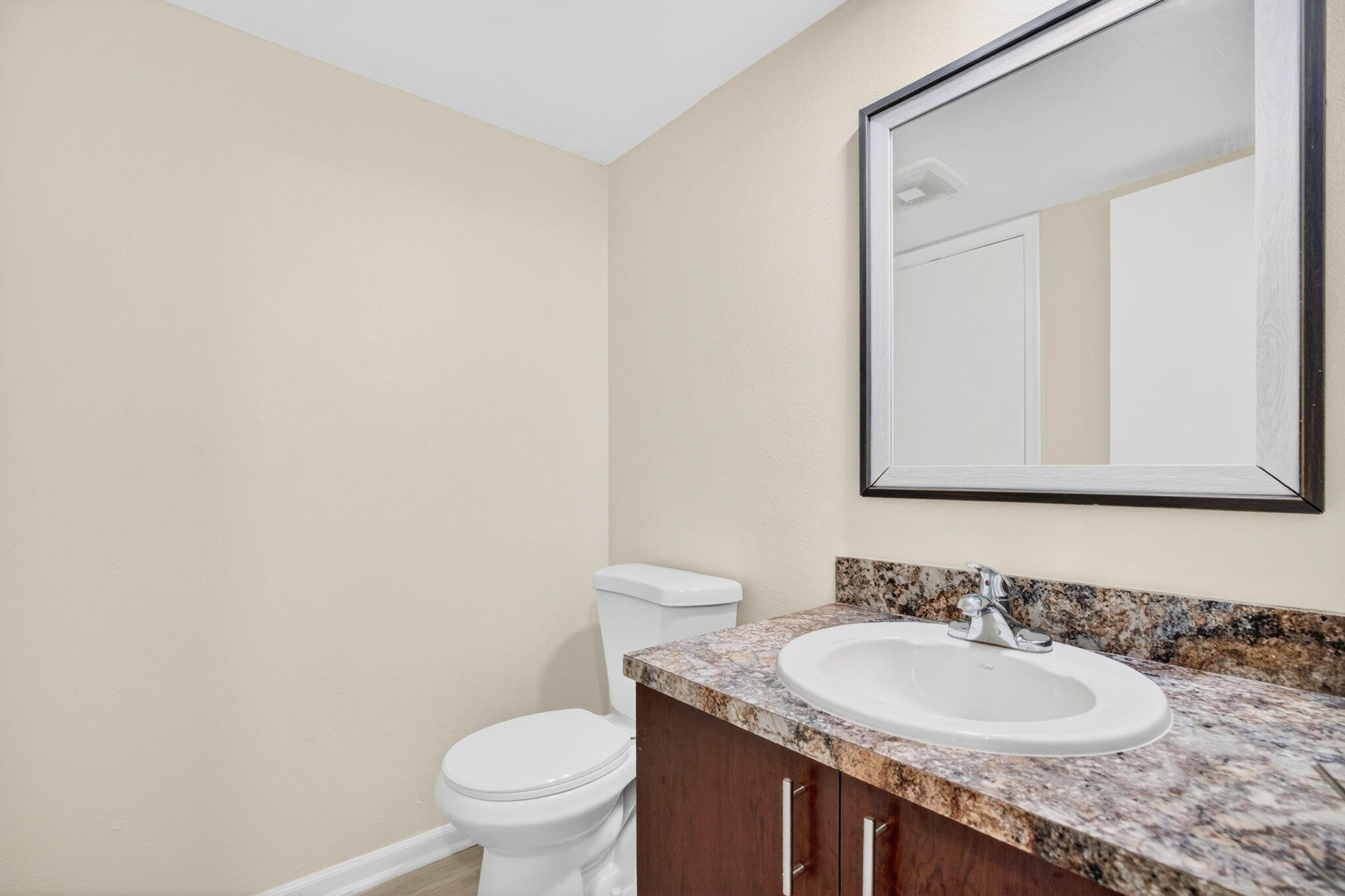 321 Gulfstream Road Dania Beach, FL 33004 - Photo 5 of 18 12-web-or-mls-699A5458
