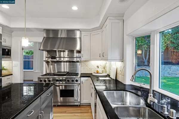 $2,169,000 | 122 Briar Place, Danville, CA 94526