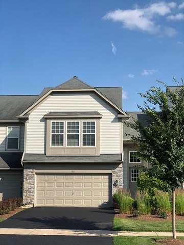 413 Metropolitan Street, Unit 413 Aurora, IL 60502 - Photo 1 of 14