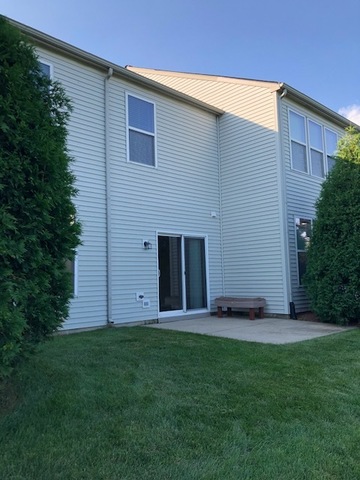 413 Metropolitan Street, Unit 413 Aurora, IL 60502 - Photo 12 of 14