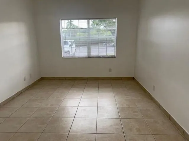 $1,675 | 660 Cypress Club Way, Unit F, Pompano Beach, FL 33064