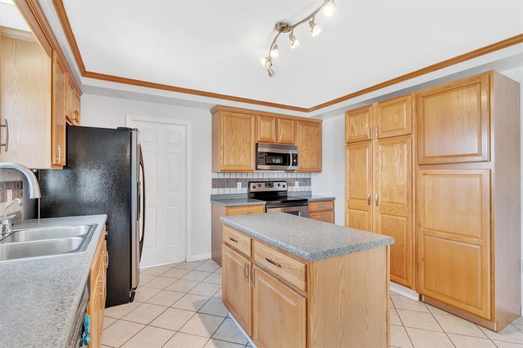 4505 Battle Ridge Road McDonald, PA 15057 - Photo 7 of 24