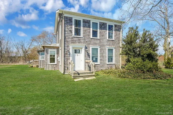 $3,250,000 | 5528 Sound Avenue, Riverhead, NY 11901