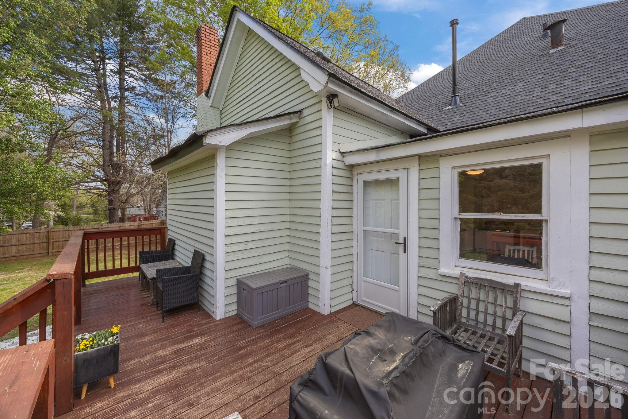 803 3rd Street Spencer, NC 28159 - Photo 7 of 48