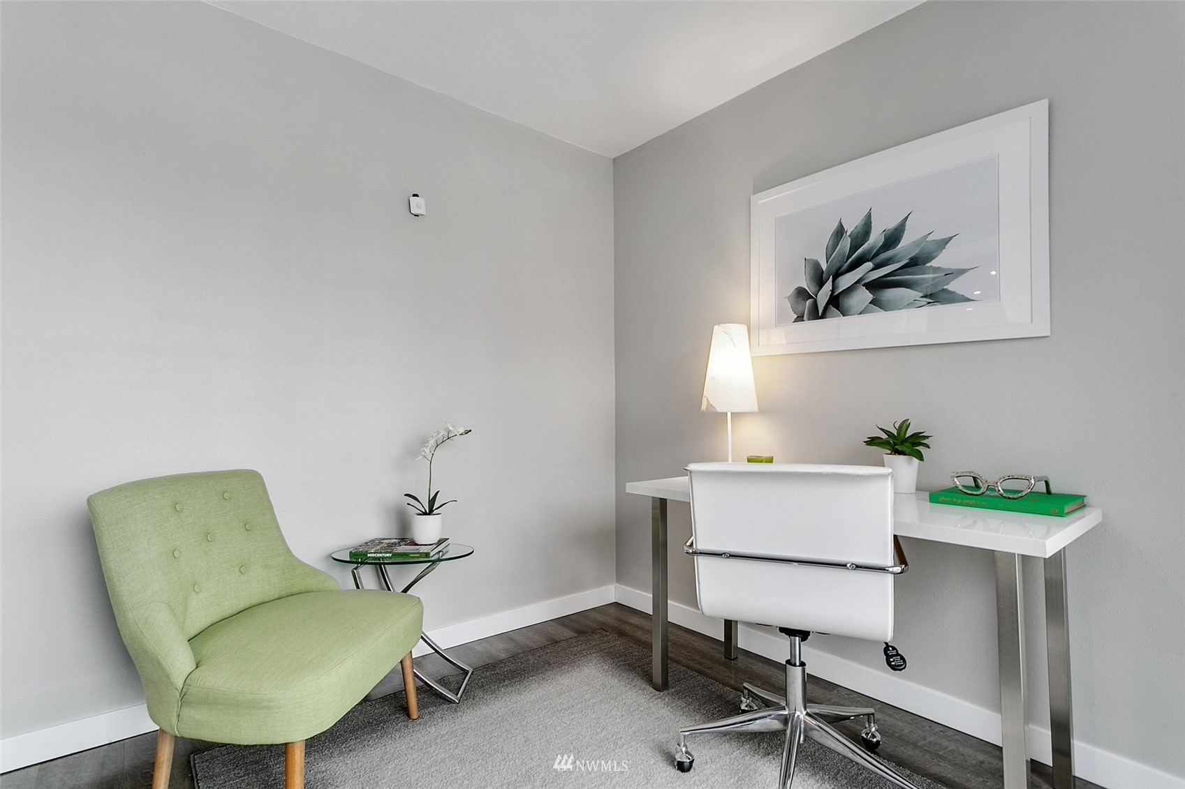 16543 Benson Road South Renton, WA 98055 - Photo 16 of 40 a workspace with furniture and a window