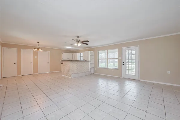 $260,000 | 14 Veronica Lane, Huntsville, TX 77340